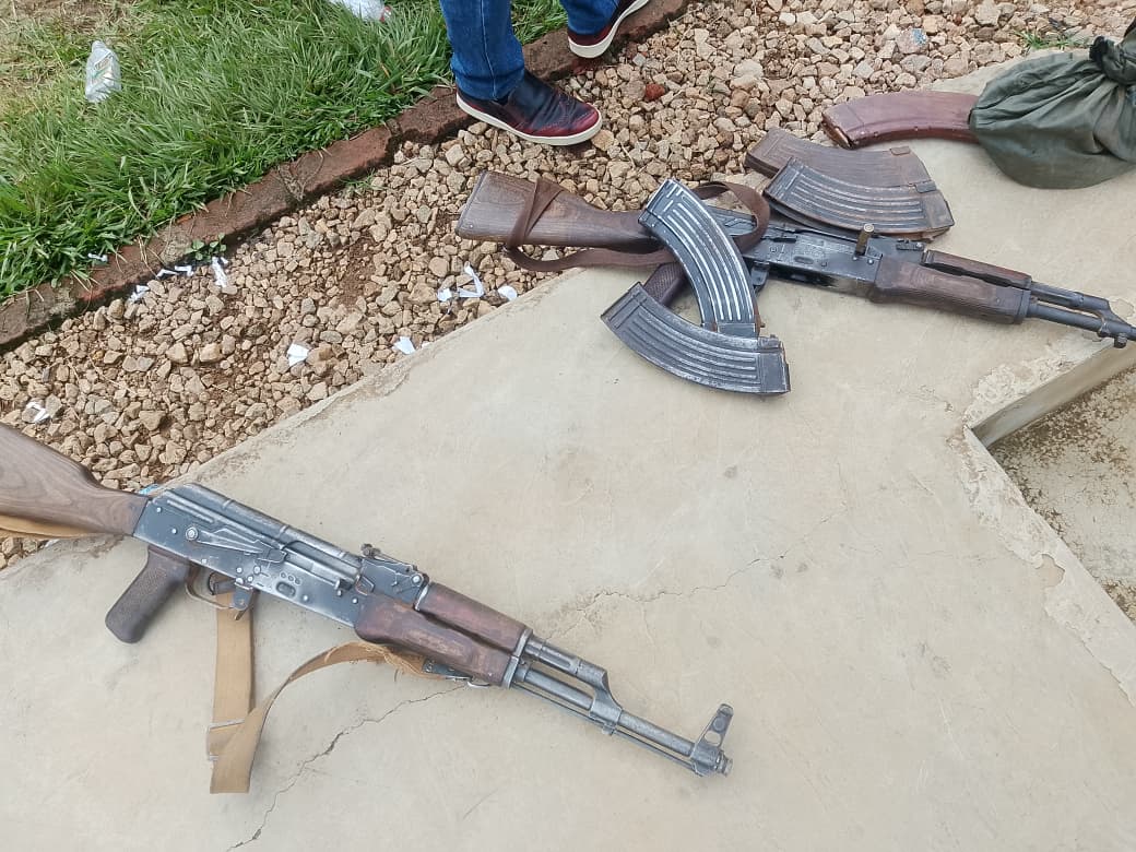 Read more about the article Beni: 28 personnes interpellées et des armes saisies lors d’un bouclage mixte à Malepe (CongoForum)