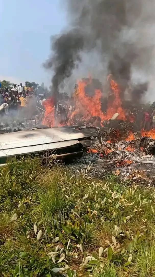 Read more about the article Crash d’avion au Kwango: treize morts dont l’auditeur général des FARDC (CongoForum)