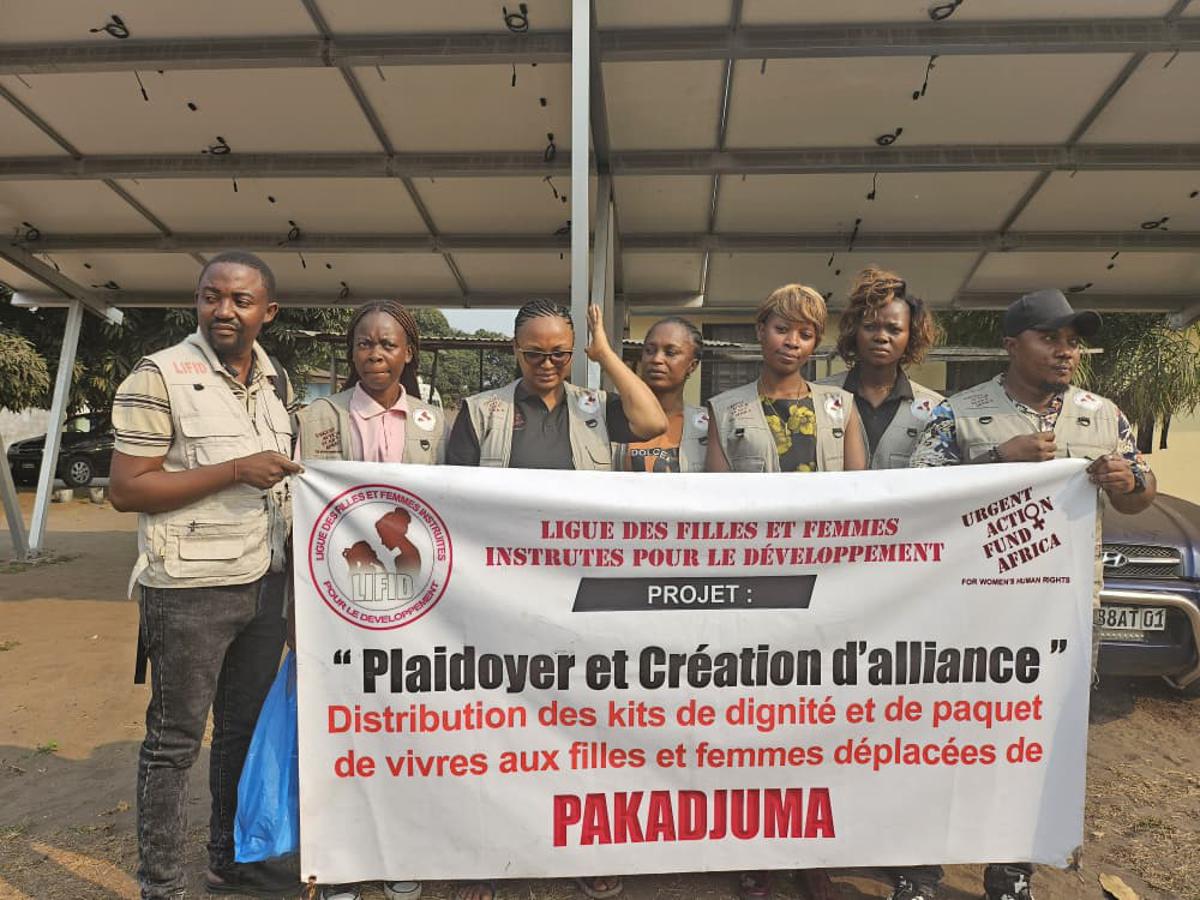 Lees meer over het artikel Elf microprojecten in Kinshasa helpen om jongeren uit criminaliteit te houden (CongoForum)