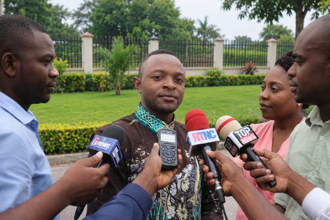 Read more about the article Grand Nord-Kivu: la société civile s&rsquo;inquiète de l&rsquo;impact économique de la fermeture de la frontière de Kasindi face à Ebola (CongoForum)