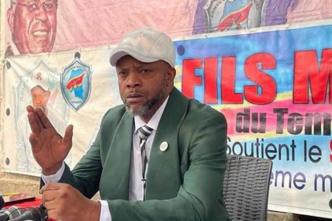 Read more about the article Kinshasa: les propos de Fils Mukoko, un militant de l’UDPS, sur la distribution d’armes provoquent une onde de choc à Kinshasa (CongoForum)