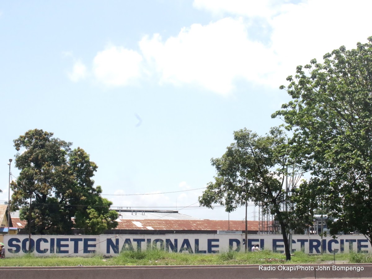 Lees meer over het artikel Drijvende centrale’ moet inwoners Kinshasa aan meer elektriciteit helpen (CongoForum)